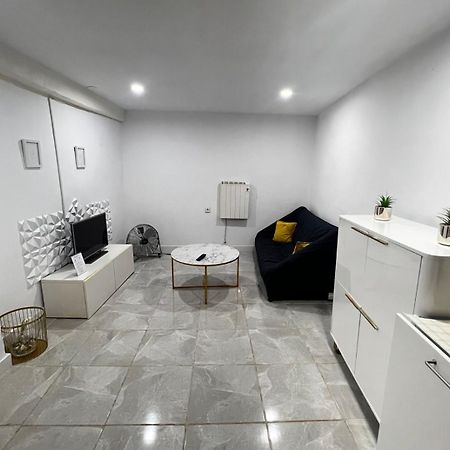 Apartamento Centrico Economico En Berga P1 Daire Dış mekan fotoğraf