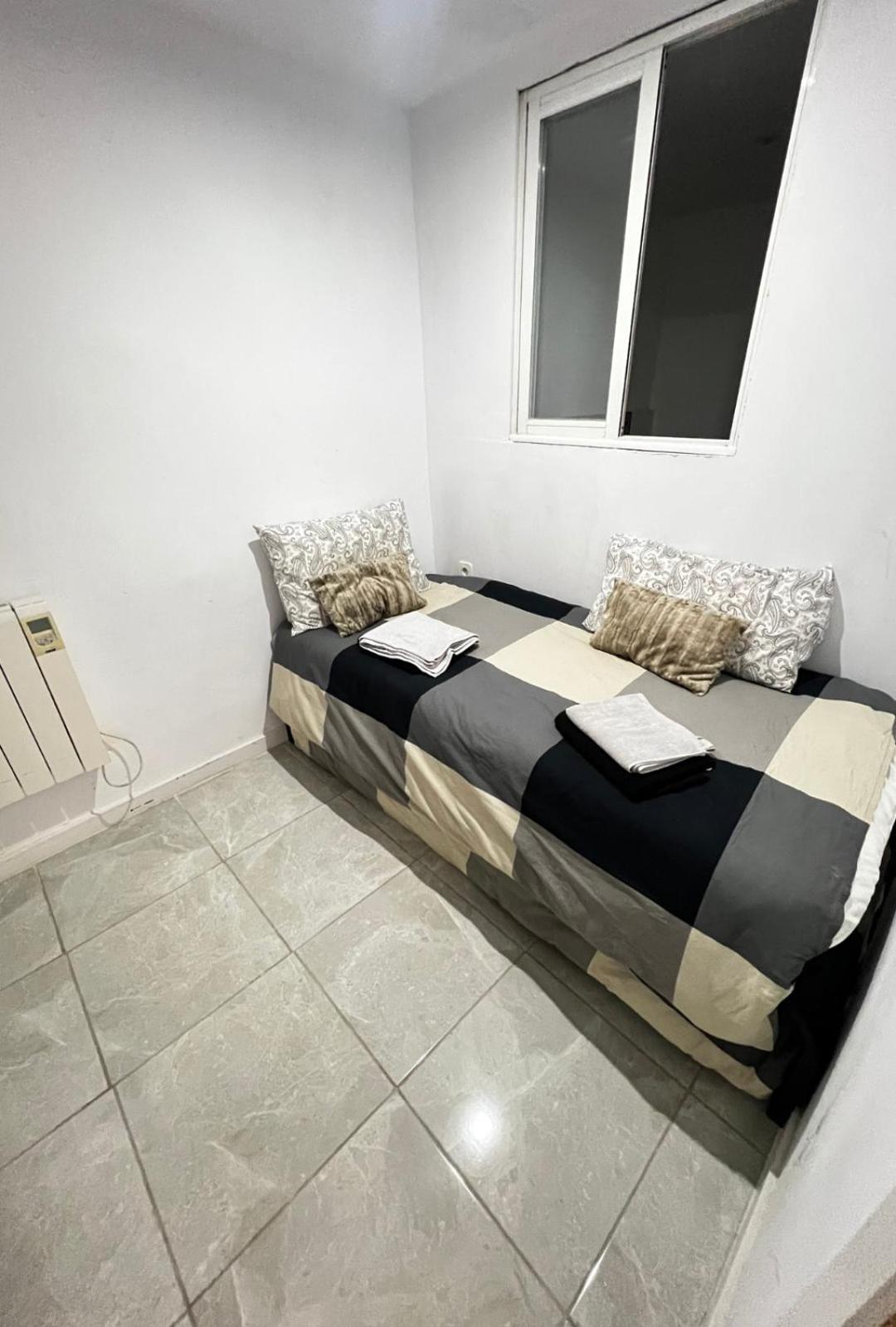 Apartamento Centrico Economico En Berga P1 Daire Dış mekan fotoğraf